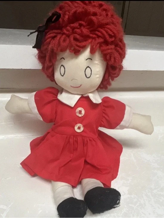 Red Rag Doll - Picture 1 of 5